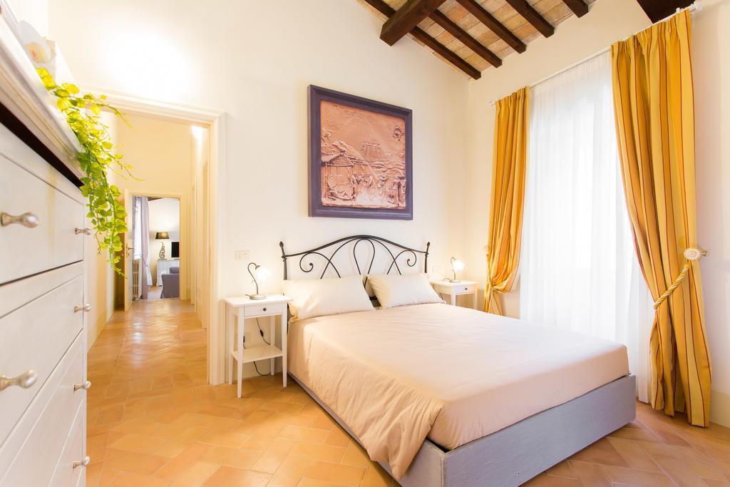 Appartement Palazzo Gentili à San Severino Marche Extérieur photo