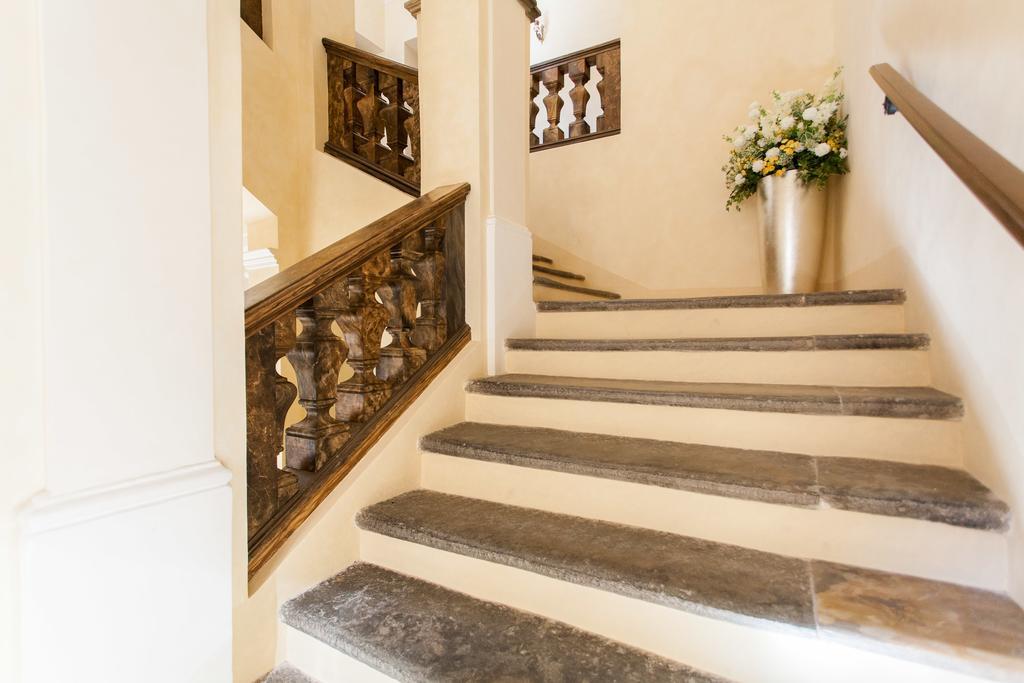 Appartement Palazzo Gentili à San Severino Marche Extérieur photo