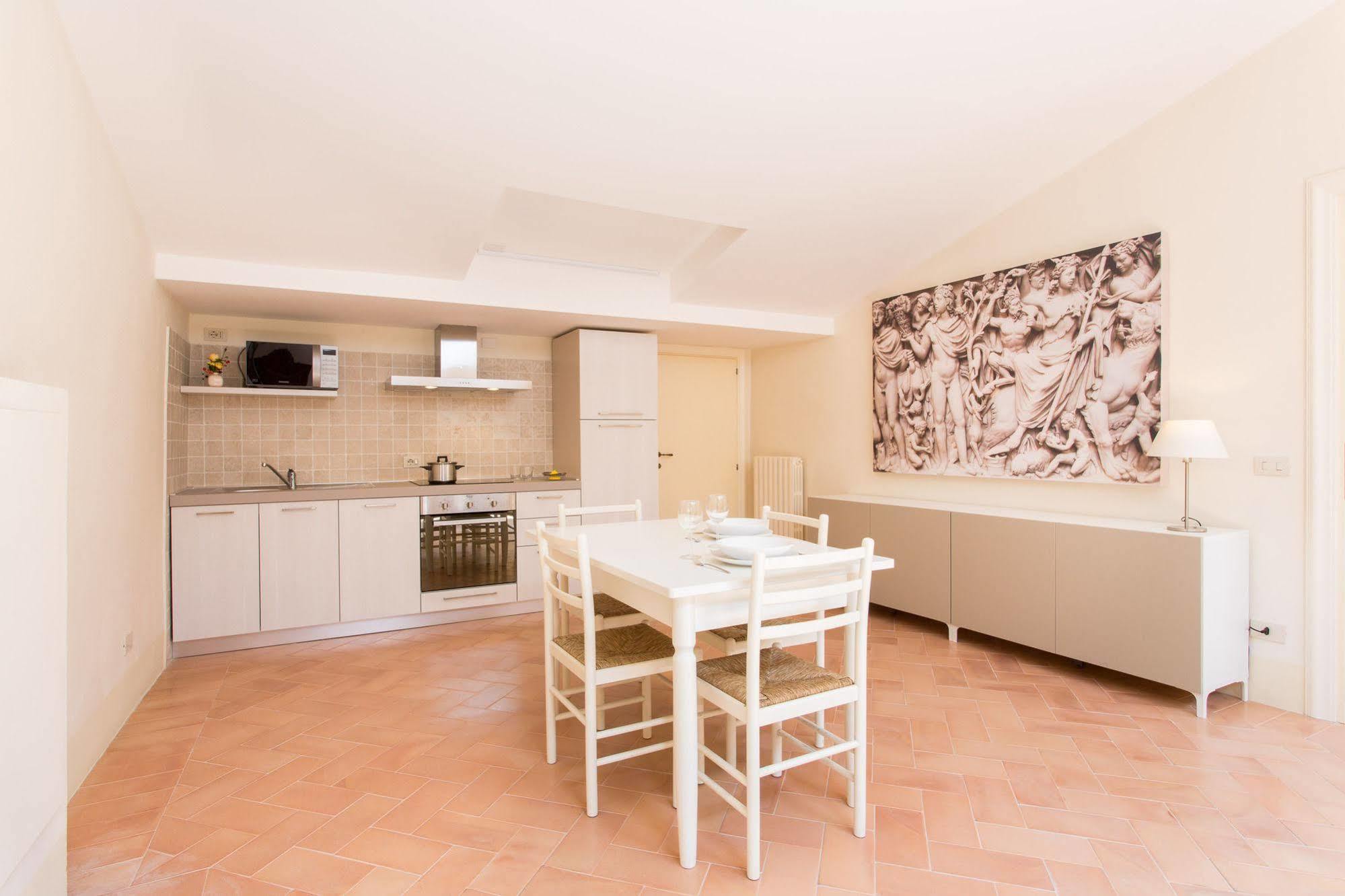 Appartement Palazzo Gentili à San Severino Marche Extérieur photo