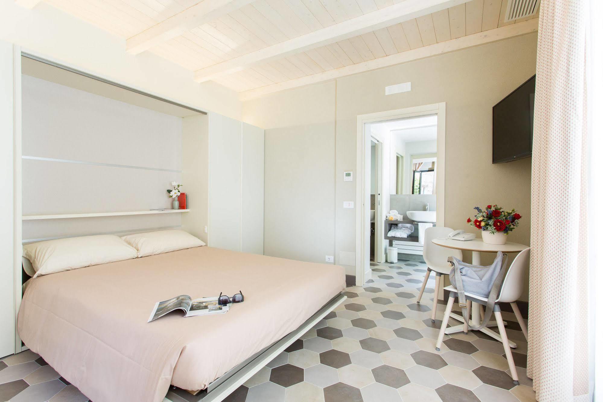 Appartement Palazzo Gentili à San Severino Marche Extérieur photo