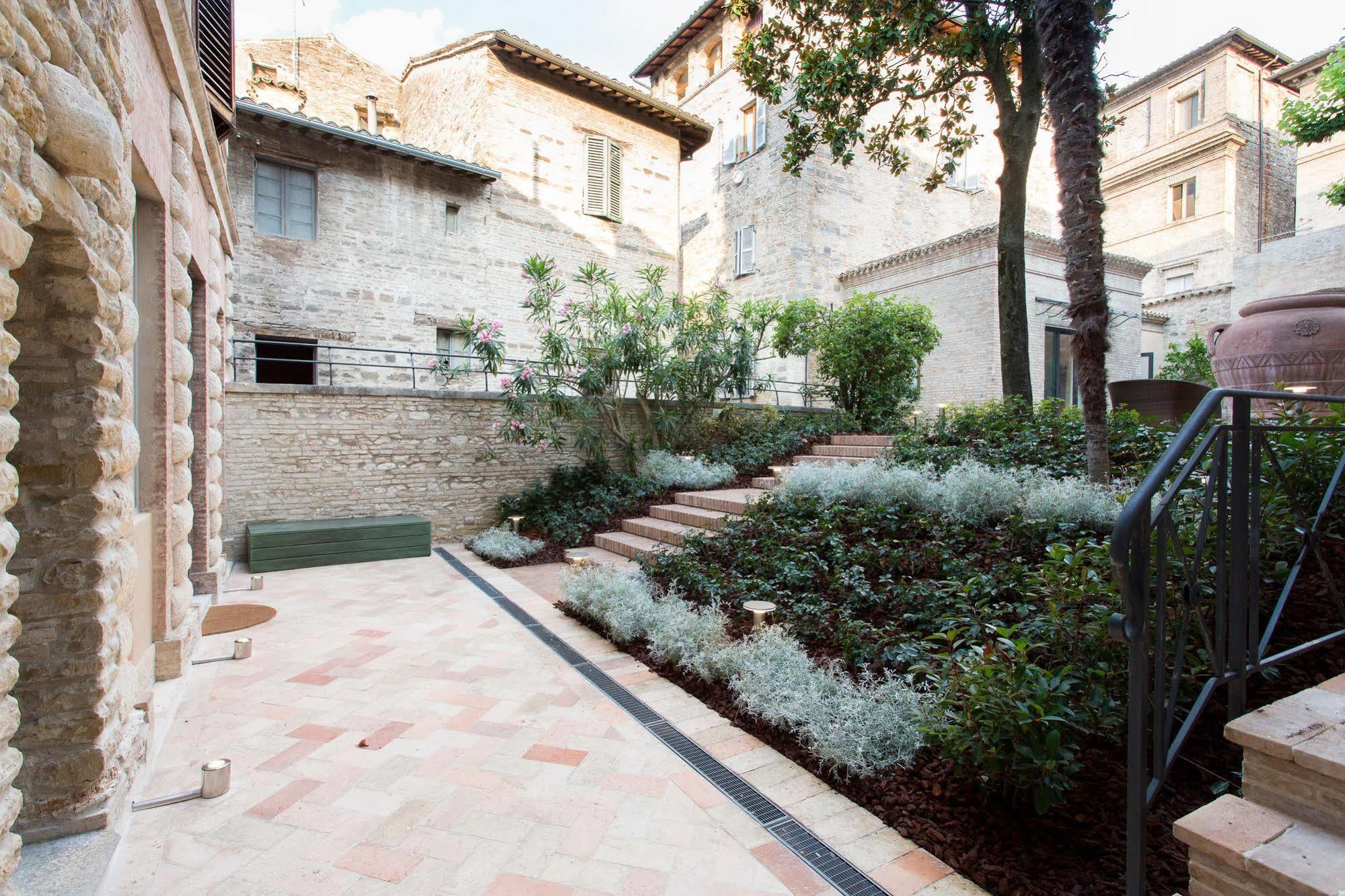 Appartement Palazzo Gentili à San Severino Marche Extérieur photo