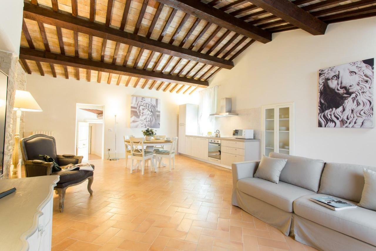 Appartement Palazzo Gentili à San Severino Marche Extérieur photo