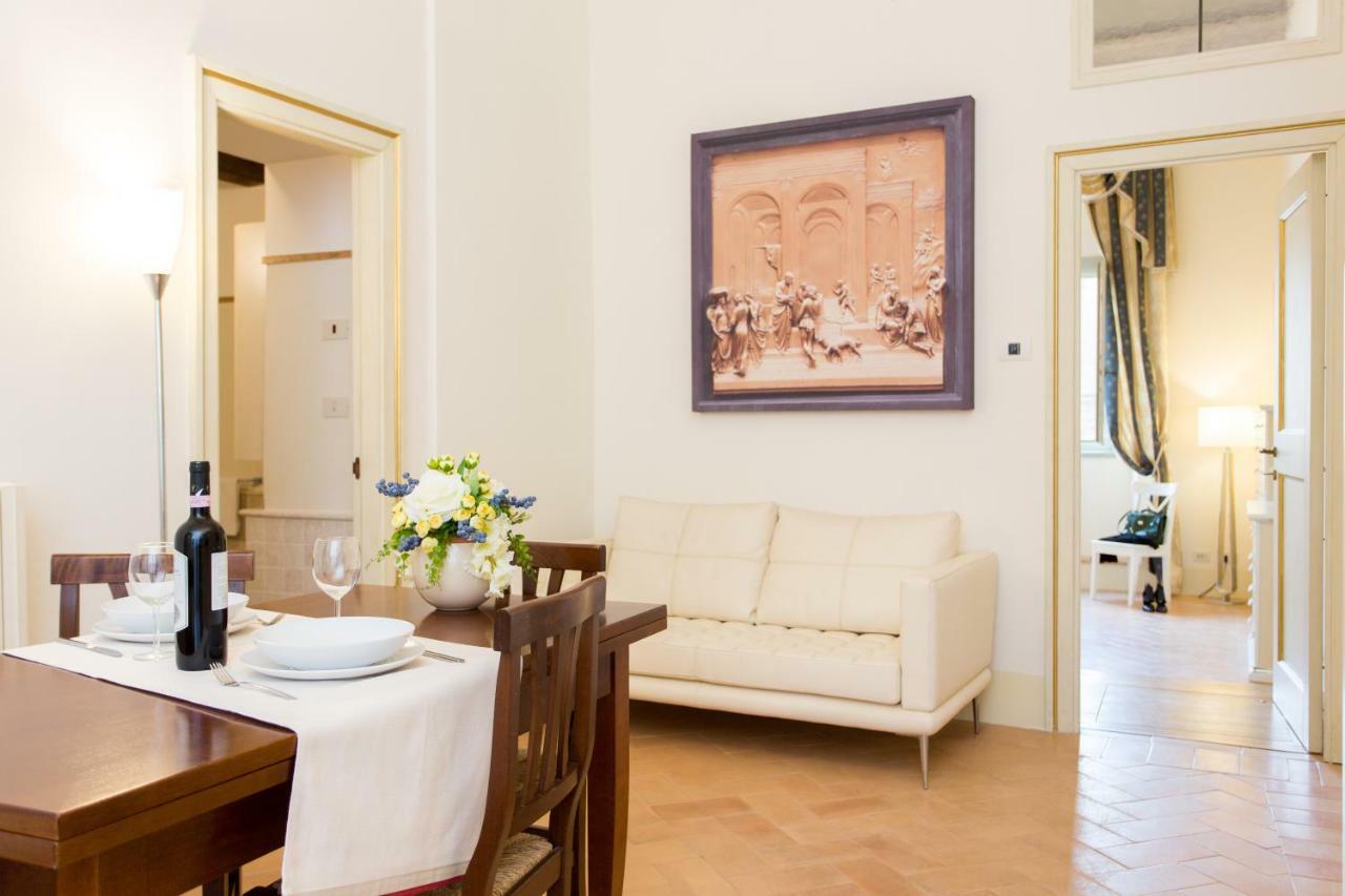 Appartement Palazzo Gentili à San Severino Marche Extérieur photo