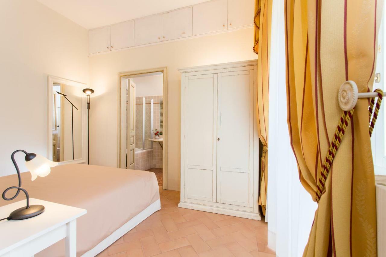 Appartement Palazzo Gentili à San Severino Marche Extérieur photo